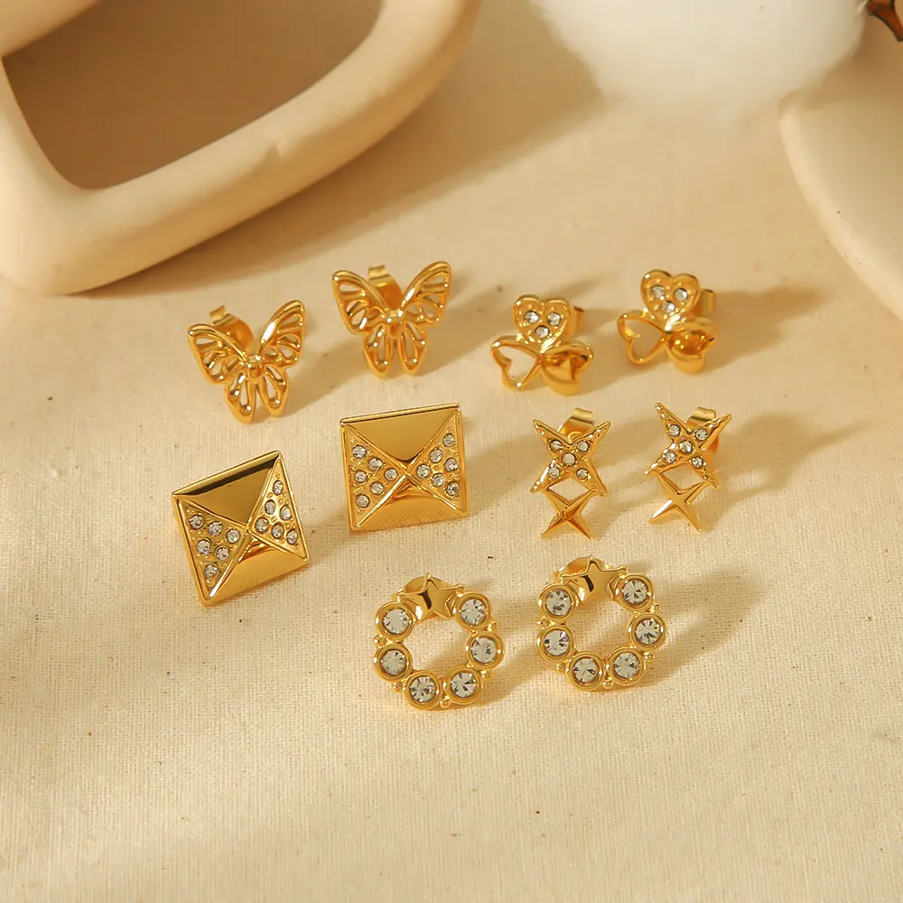 1 Pair Exquisite Sweet Style Round Shape Stainless Steel 18K Gold Plated Inlay Rhinestone Women's Stud Earrings 